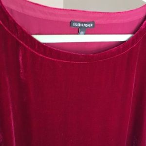 Beautiful Red Eileen Fisher blouse, Large
